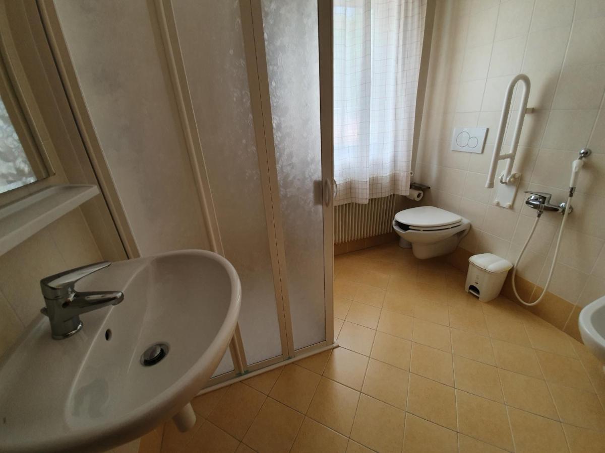 Fondazione Lucia De Conz Vandrarhem San Gregorio nelle Alpi Exteriör bild